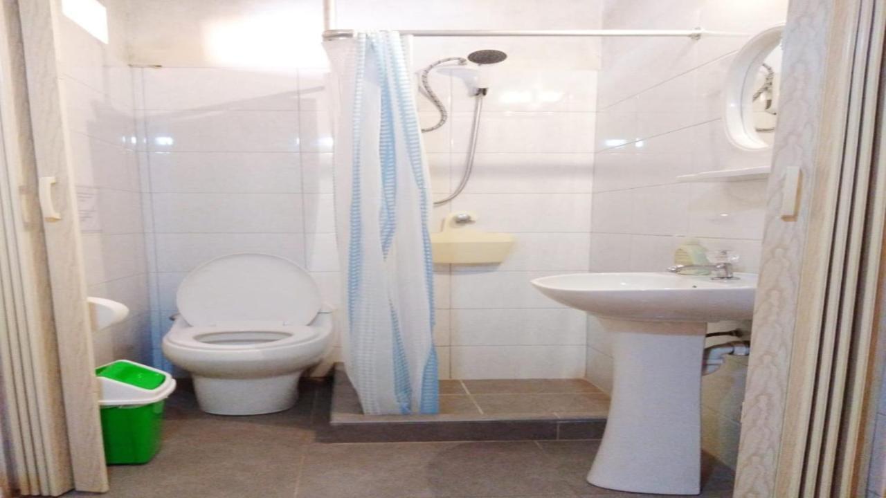 Beraja Family Hostel Ліма Екстер'єр фото